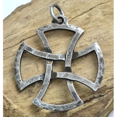 TEMPLAR CROSS PENDANT - Hand Forged